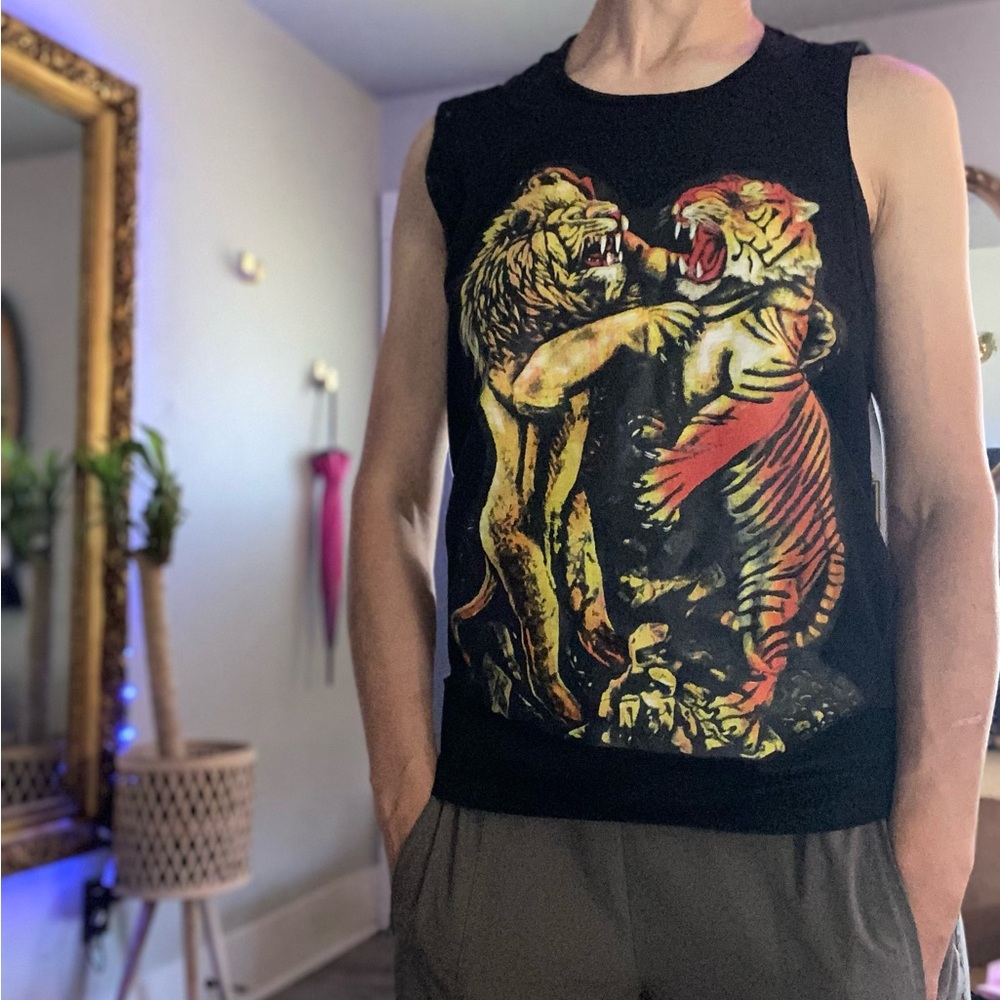 Black Graphic Tank Top